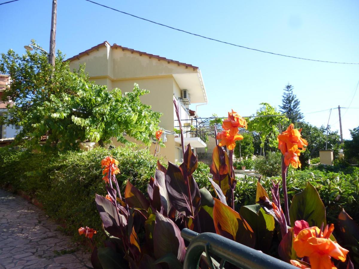 Giannis Apartment Agios Georgios Pagon Bagian luar foto