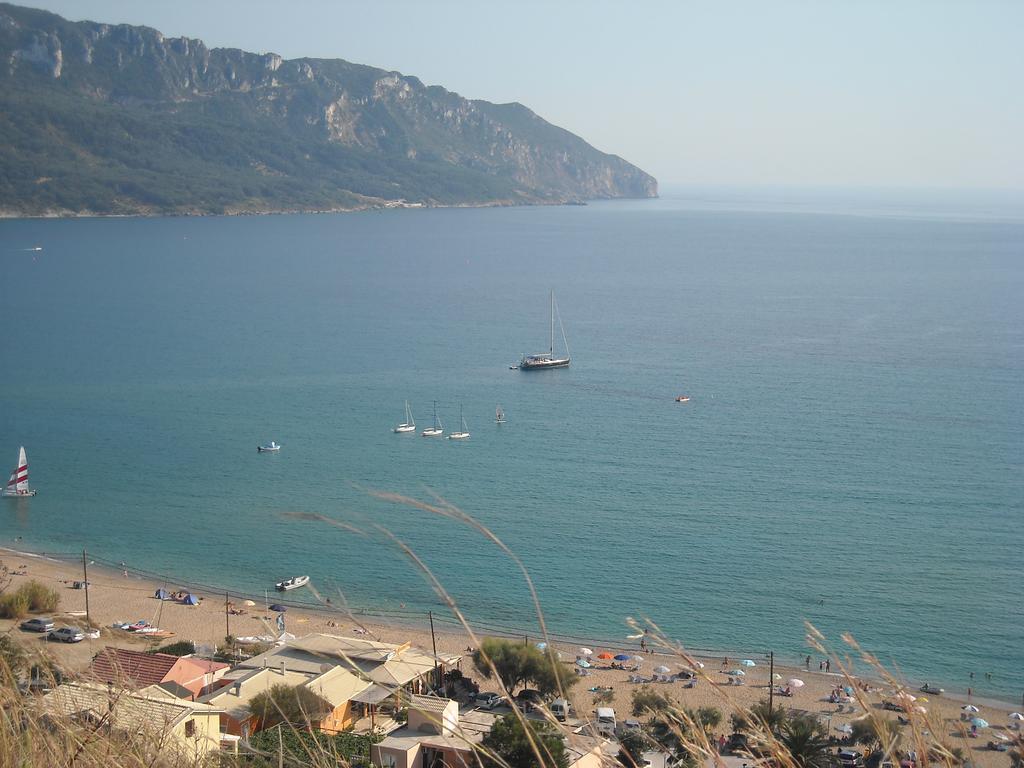 Giannis Apartment Agios Georgios Pagon Bagian luar foto